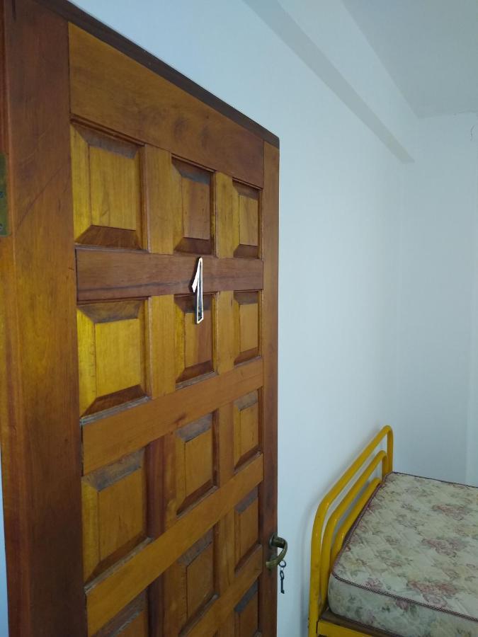 Casa Beira-Mar 10Pessoas 3 Suites Terreo - A Unica Realmente "Pe Na Areia" C Wifi Caraguatatuba Exterior foto